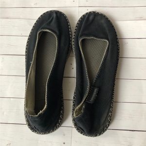 Havianas Slip on shoes Women’s size 6